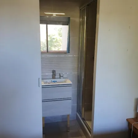 Flat דירה *