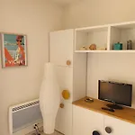 Flat *